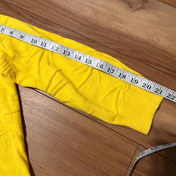 Eight Eight Eight Yellow Crew Neck Sweater - Picture 7 of 7